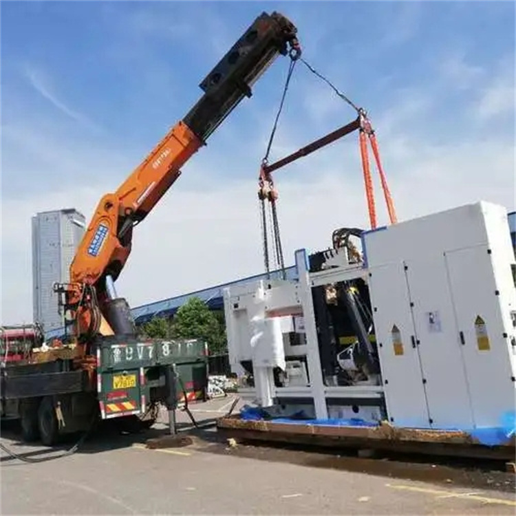 鱼峰附近小吊车联系方式|8-16吨|本地及时服务