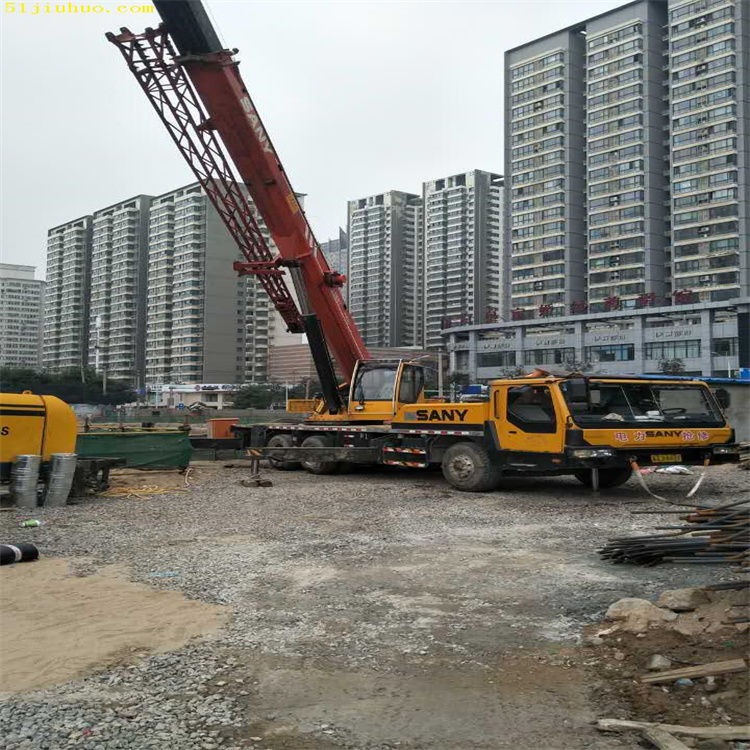 鱼峰大型吊车出租吊装电话